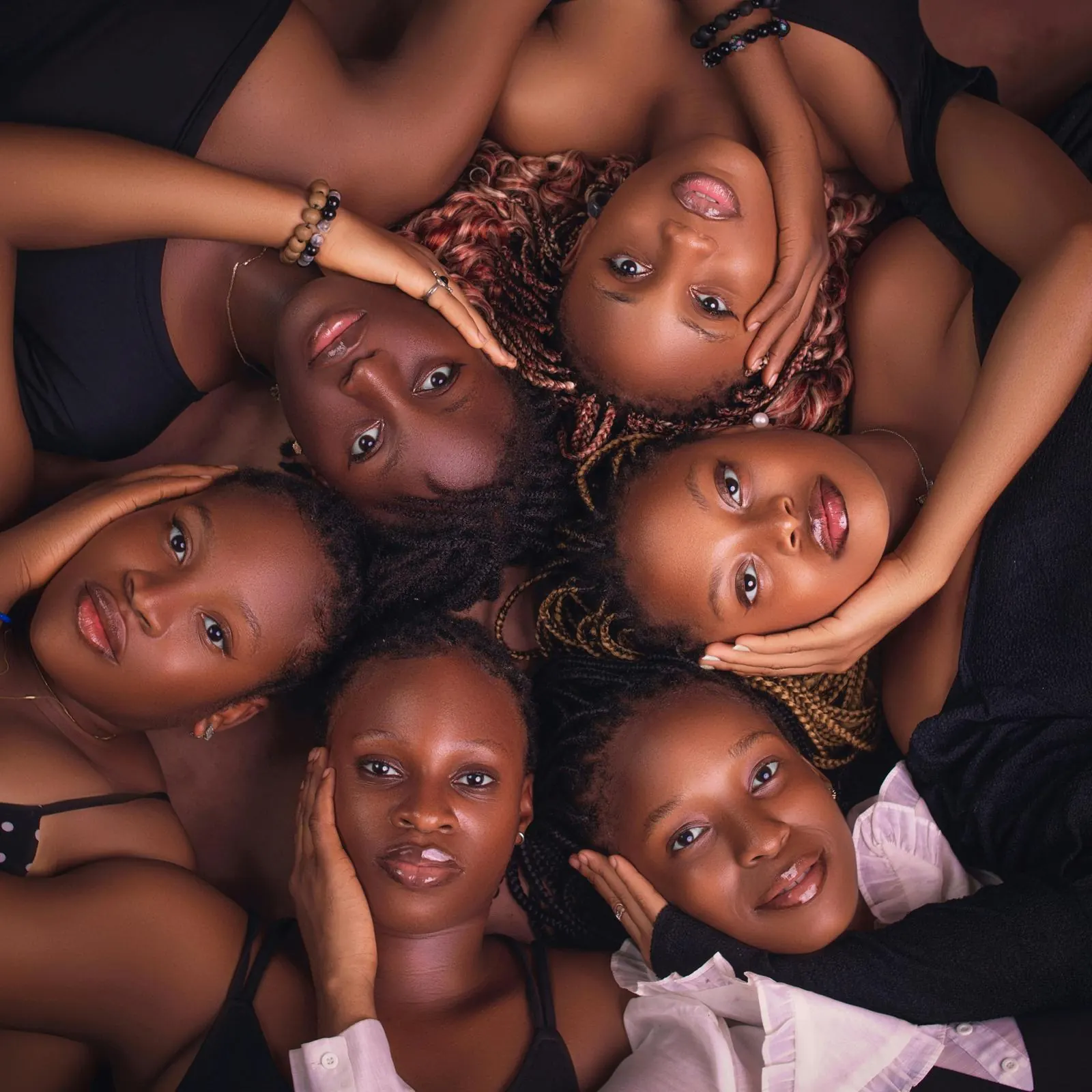 Conseils et routines pour cheveux afro